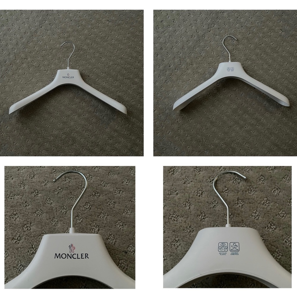 💯 Authentic Moncler hanger